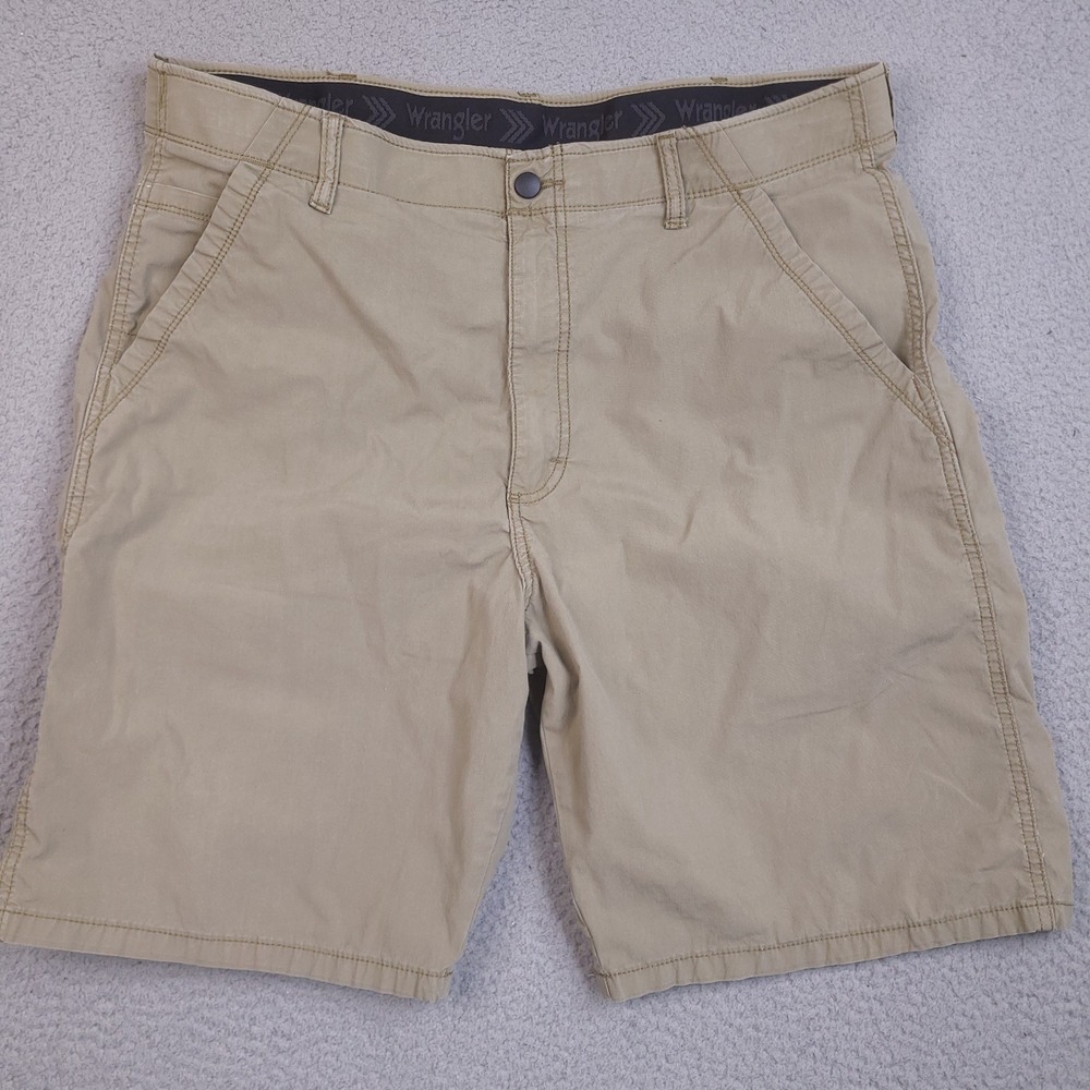 Wrangler‎ Shorts Mens 39 Brown Tan Outdoor Hiking Stretch Waist Flat Front